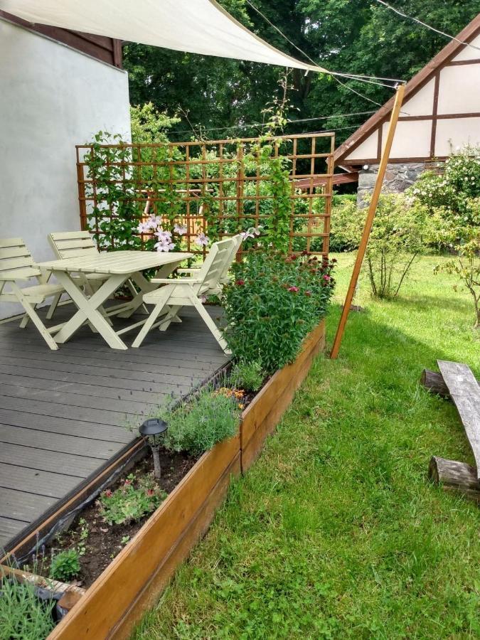 Apartament Przy Kamiennej Chacie Zalewo  Exterior photo