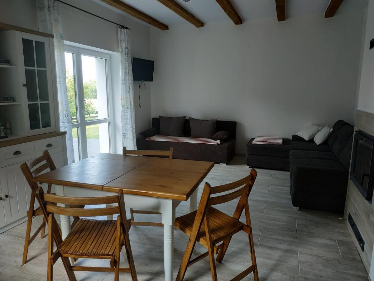 Apartament Przy Kamiennej Chacie Zalewo  Exterior photo